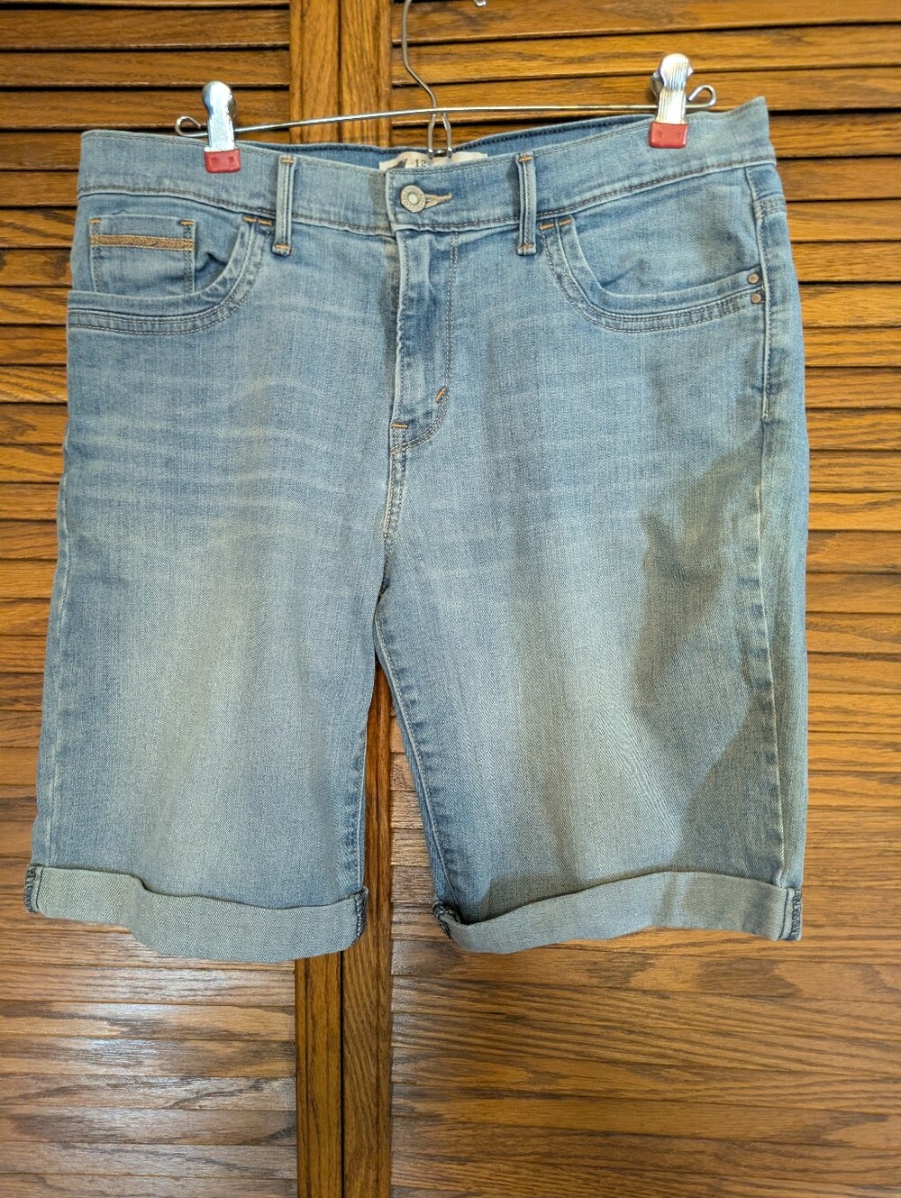 Levis Woman's Long Jean‎ Shorts Size 12